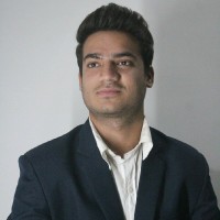 Tarun Bakshi