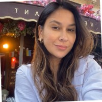 Suzan Meneses