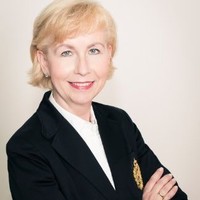Beate J. Wunder