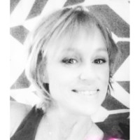 Mandy Dills