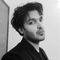 Uvais Khan
