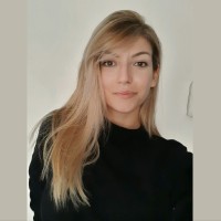 Alina C.