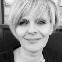 Sue Gee