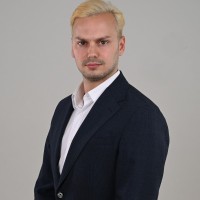 Ilir H.