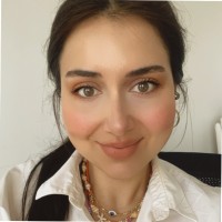 Menekşe Saykaloğlu