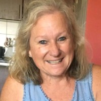 Linda De Villiers