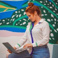 Anna Paula N. Freire