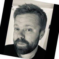 Viktor C Claesson 🛫