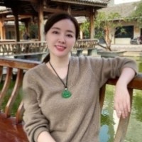 Evelyn Huang