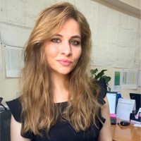 Büşra Bayar