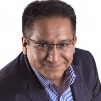 Osmar León