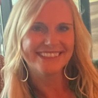 Wendi McKee, R.T.(R)