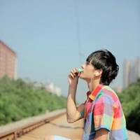 刘少峰