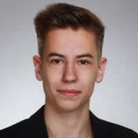 Simon Schütze