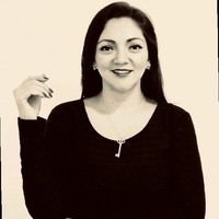 Sandra San Juan  Uvence