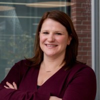 Abigail Griffith, Pla, Asla