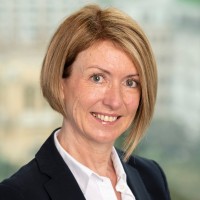 Lesley Cameron (Dip Cii, Assoc Cipd)