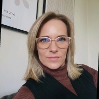 Annemarie Schuster