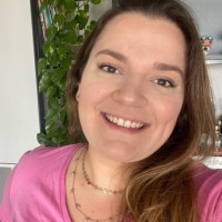 Caroline Peixoto Moura