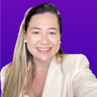 Monique Guimarães