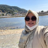 Dhisa Ayu Tresnaningrum