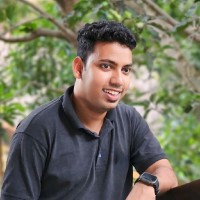 Vinil Raj V