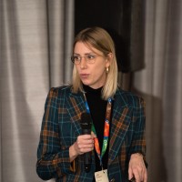 Laura Simić