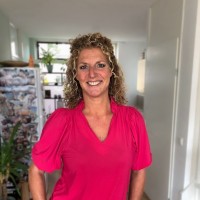 Sabine van der Lende