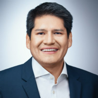 Daniel Fernandez, Mba