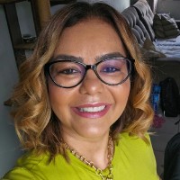 Vera Viana Leal