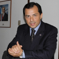 César Zambrano Núñez