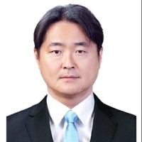 Sunghoon (Tony) Choi