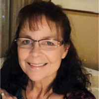Lisa R Letosky