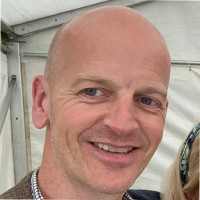 Roger Mckeating