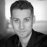 Daniel Bell