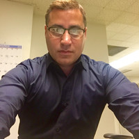 Ismael D Lopez