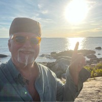 Mikael J.