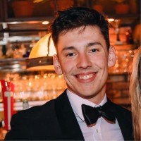 Jonathan Hills