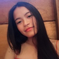 Sasha Tan