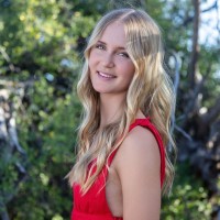 Kelli Zahradnik