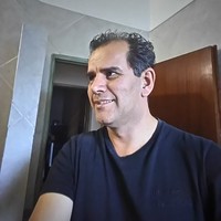 Adrian Muñoz