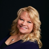 Vicky Zacharias, Cmp, Cisr