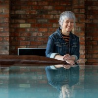 Lynn Prentice