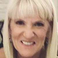 Suzanne Wolff