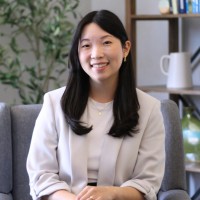 Kris Lee