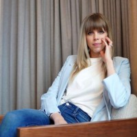 Lindsi Hamel