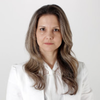 Adriana Rossoni