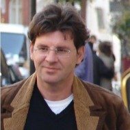 IVO TAVARES