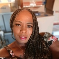 Lisa M Smith