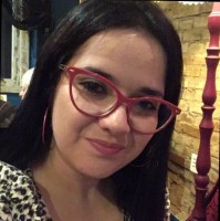 Vivian Larréa Cassel